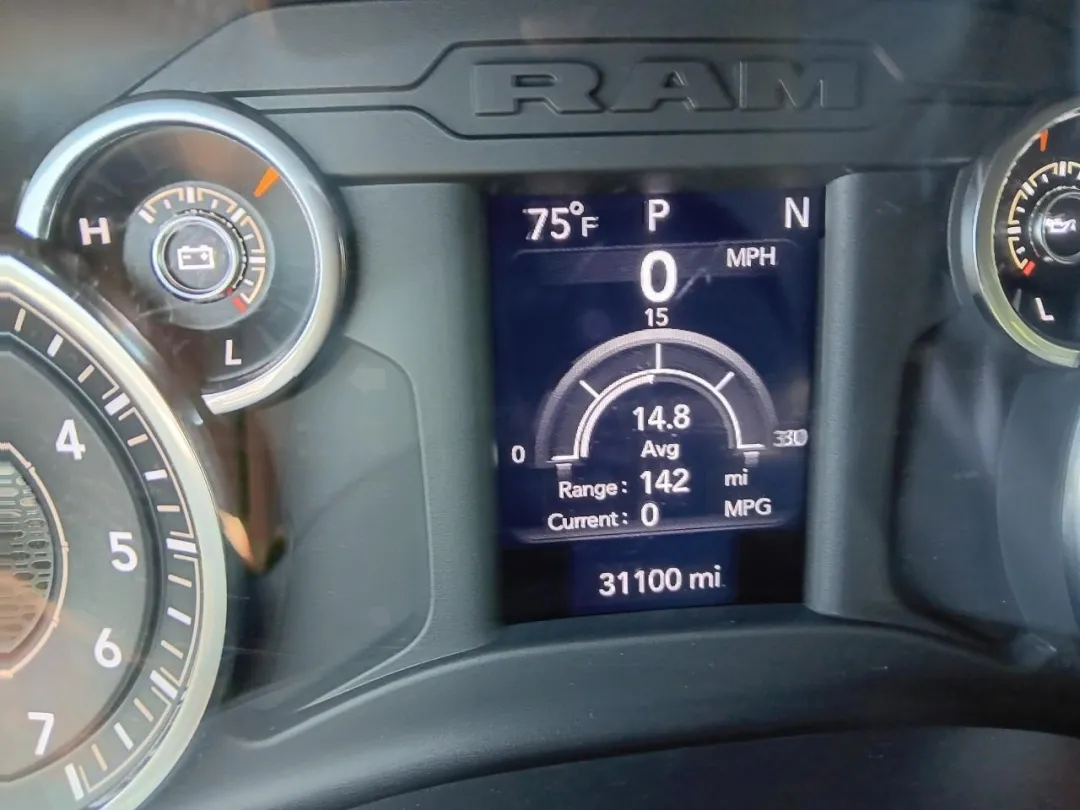 2022 Ram 1500 - 1C6SRFFT9NN411689 - Image #11
