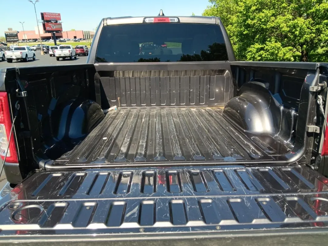 2022 Ram 1500 - 1C6SRFFT9NN411689 - Image #5