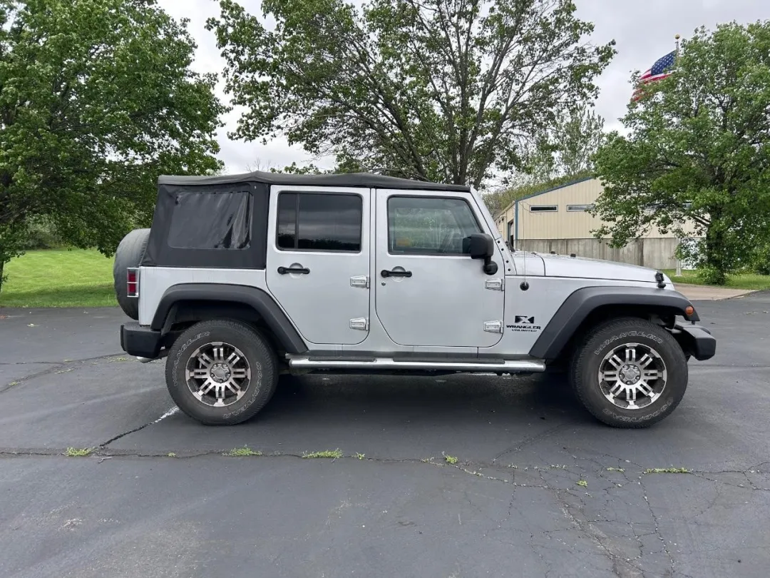 2008 Jeep Wrangler - 1J4GA39108L569508 - Image #1