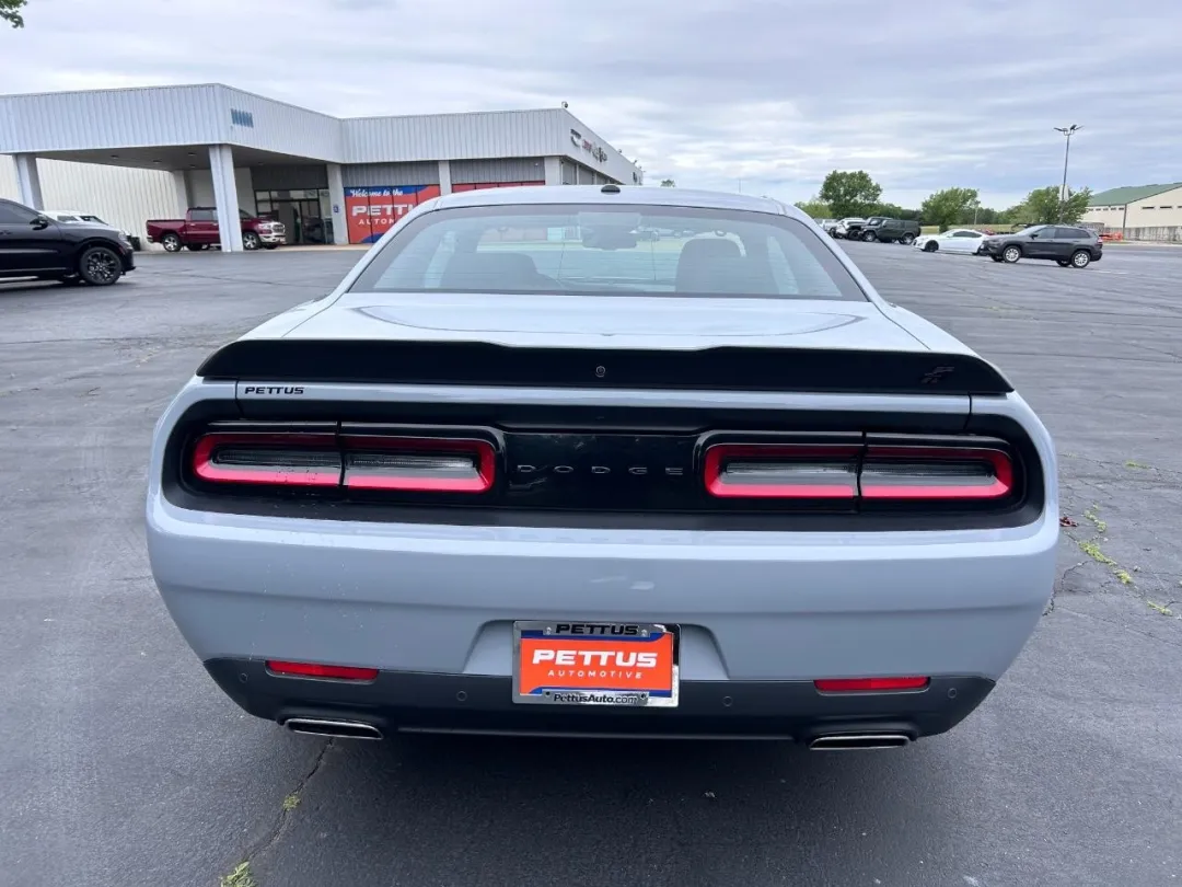 2022 Dodge Challenger - 2C3CDZKG5NH152170 - Image #3